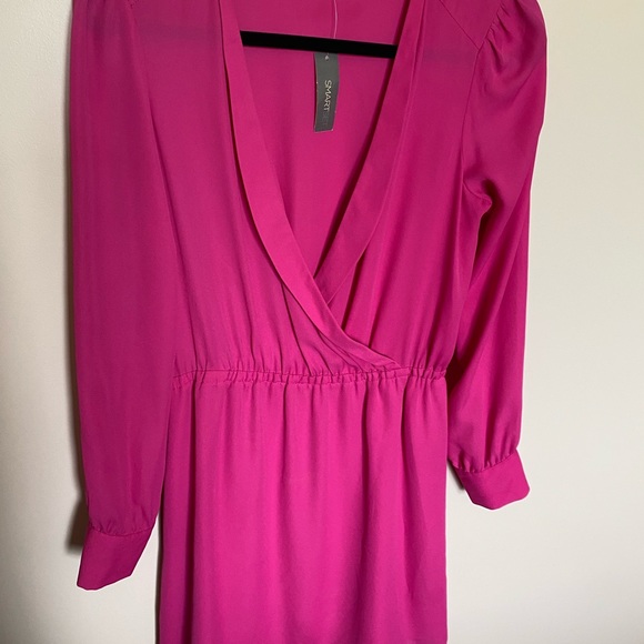 Fushia long sleeve dress - Picture 3 of 5